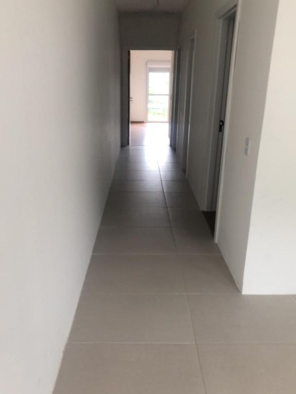 Casa à venda com 3 quartos, 63m² - Foto 9