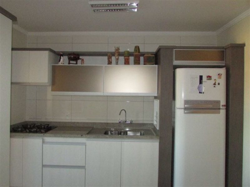 Apartamento à venda com 3 quartos, 83m² - Foto 3