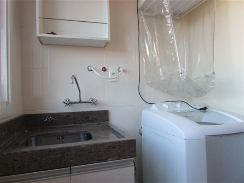 Apartamento à venda com 3 quartos, 83m² - Foto 11