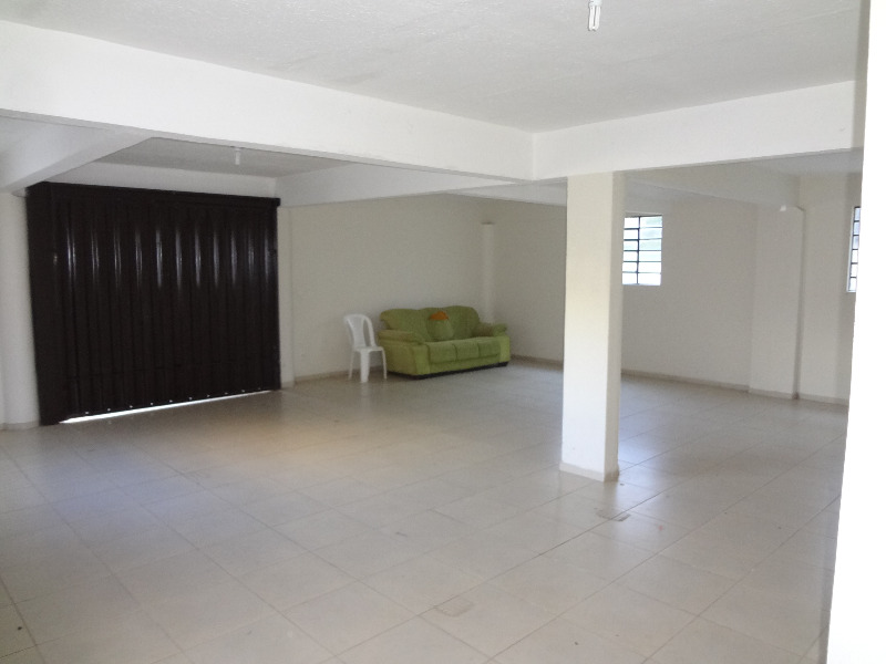 Casa à venda com 3 quartos, 340m² - Foto 14