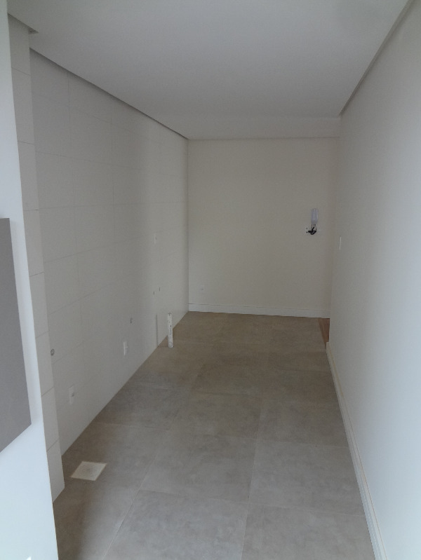 Apartamento à venda com 2 quartos, 77m² - Foto 14