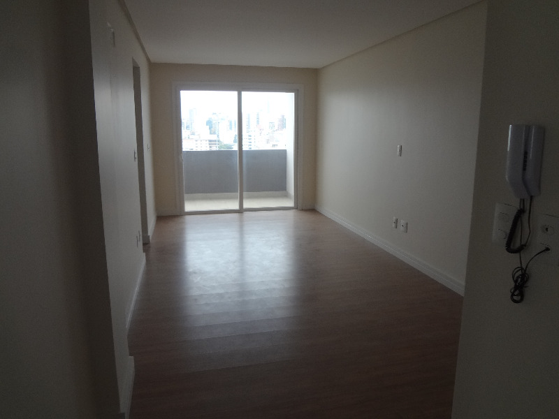 Apartamento à venda com 2 quartos, 77m² - Foto 44