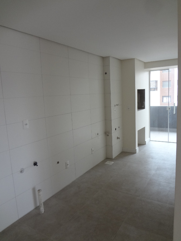 Apartamento à venda com 2 quartos, 77m² - Foto 40