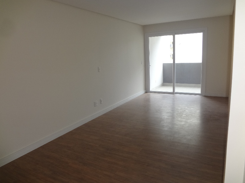 Apartamento à venda com 2 quartos, 77m² - Foto 15