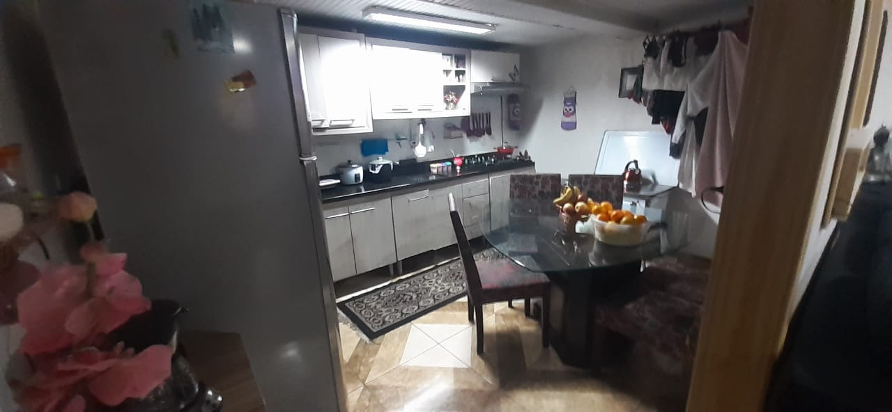 Casa à venda com 5 quartos, 120m² - Foto 15