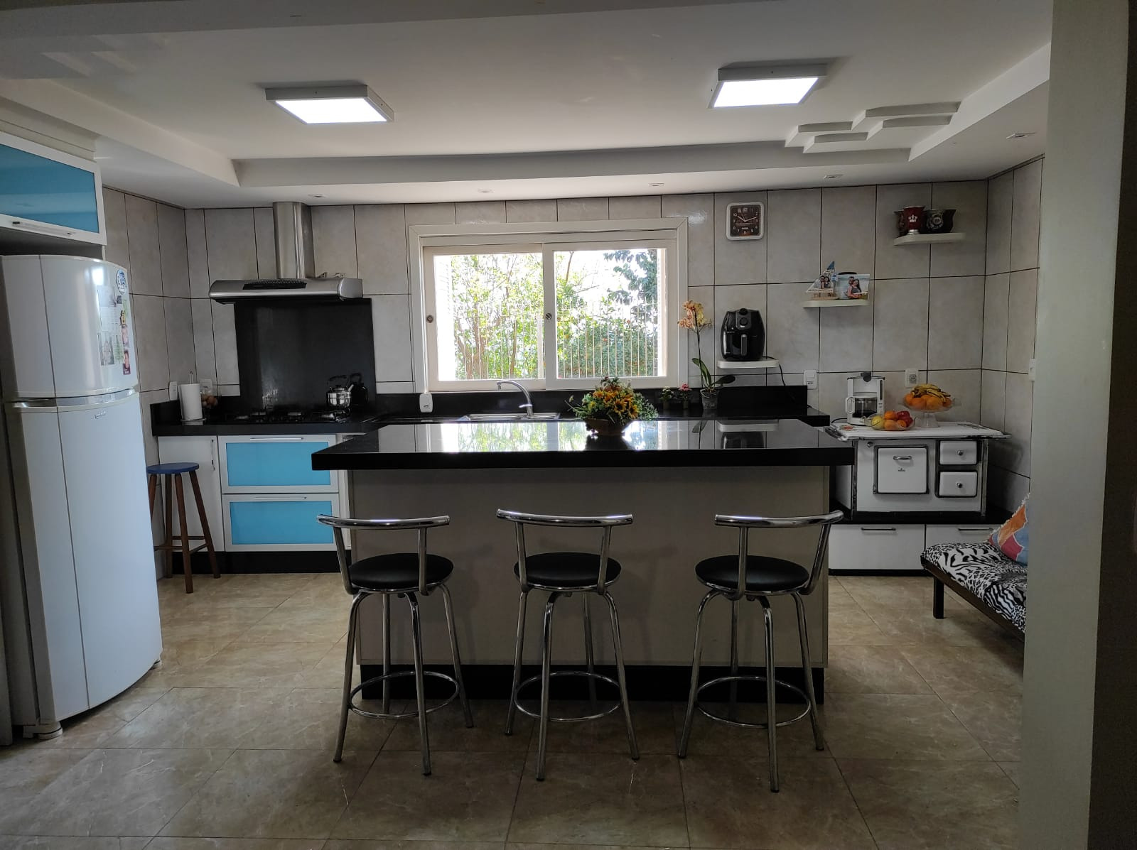 Casa à venda com 4 quartos, 150m² - Foto 6