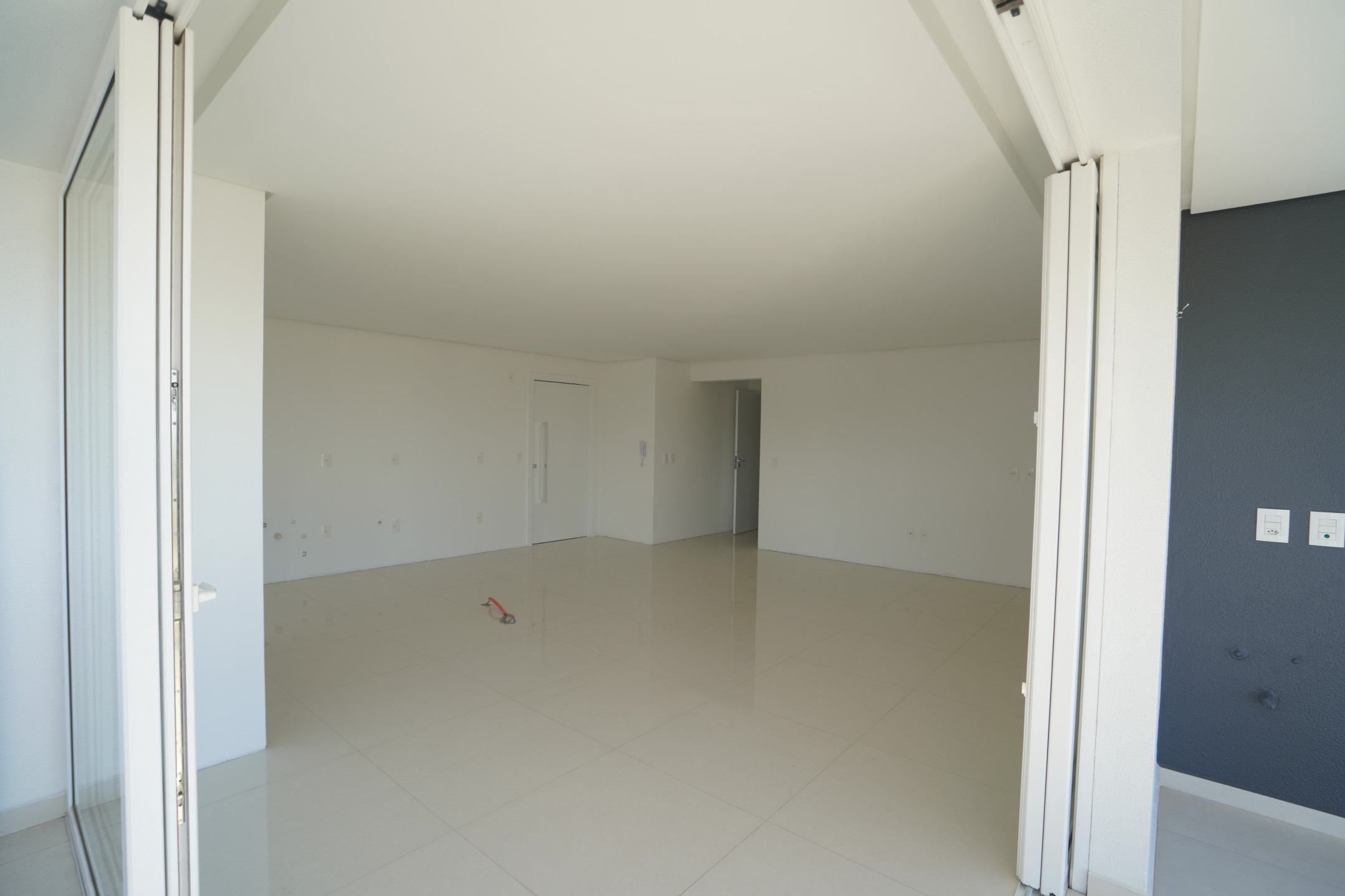 Apartamento à venda com 3 quartos, 137m² - Foto 61