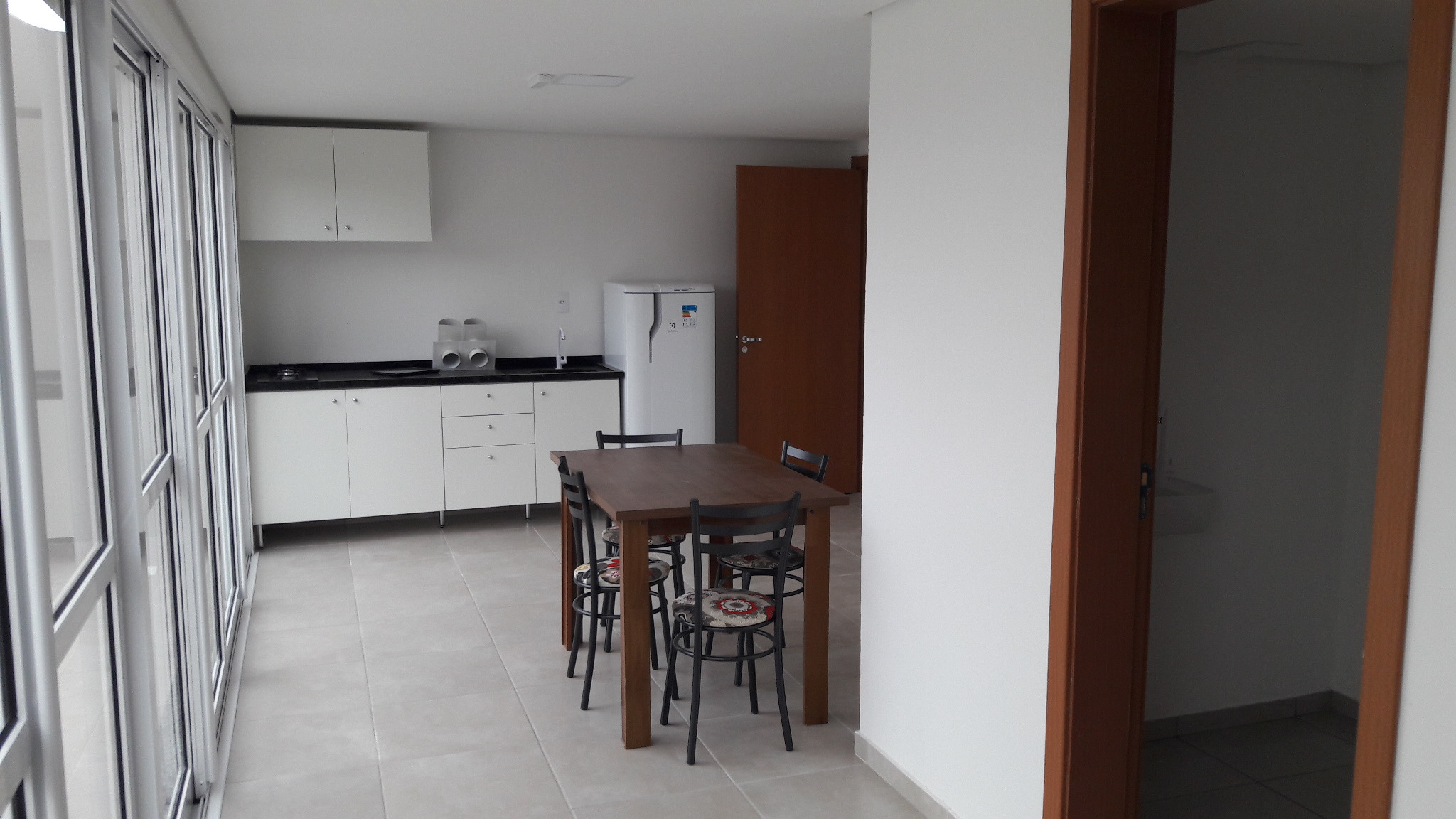 Apartamento à venda com 2 quartos, 48m² - Foto 13