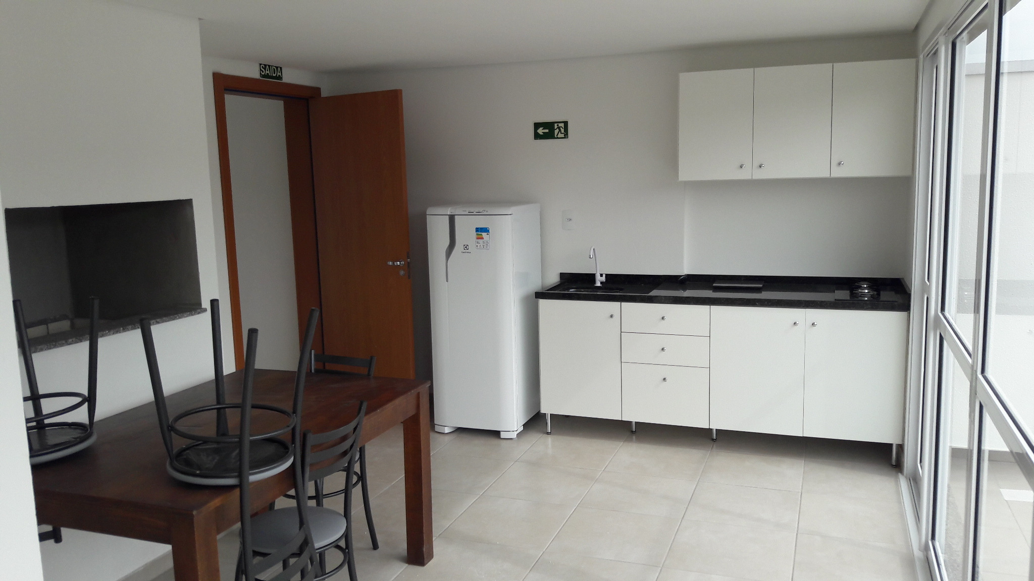 Apartamento à venda com 2 quartos, 48m² - Foto 17