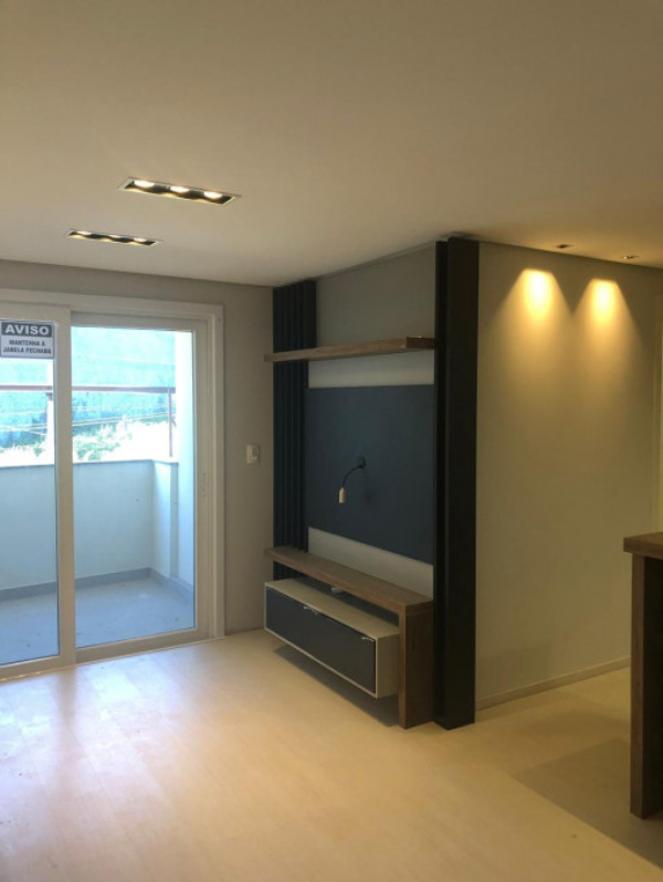 Apartamento à venda com 2 quartos, 76m² - Foto 15