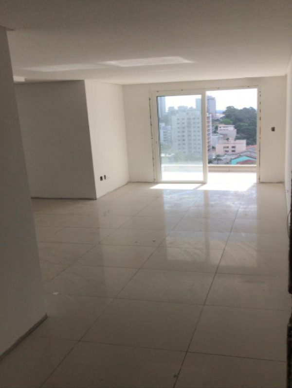 Apartamento à venda com 2 quartos, 76m² - Foto 19