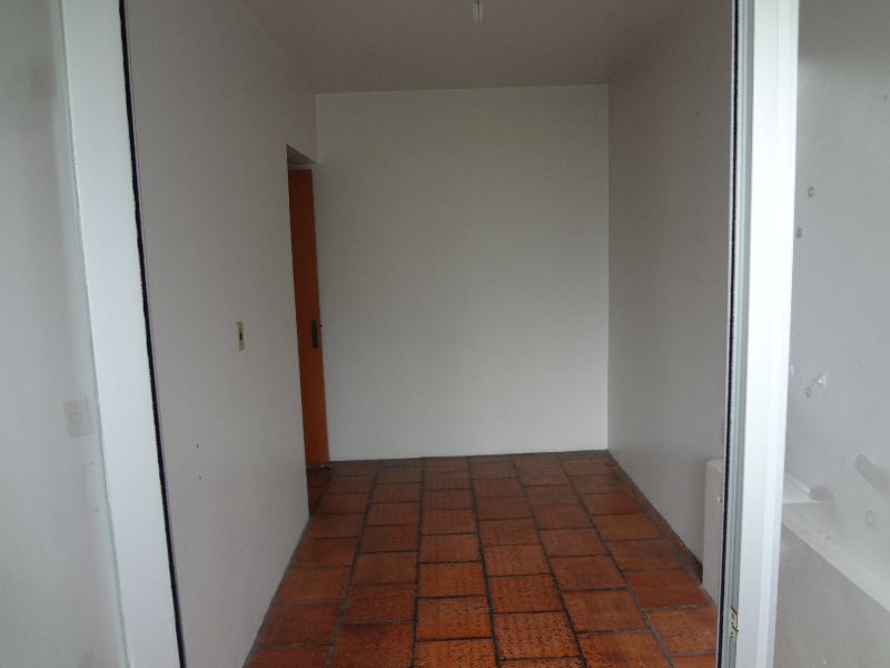 Apartamento à venda com 2 quartos, 71m² - Foto 6