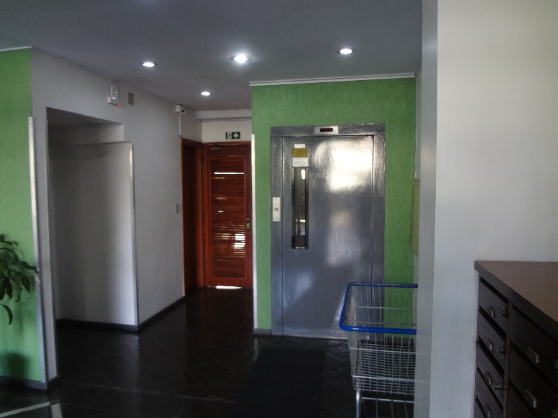 Apartamento à venda com 2 quartos, 71m² - Foto 13