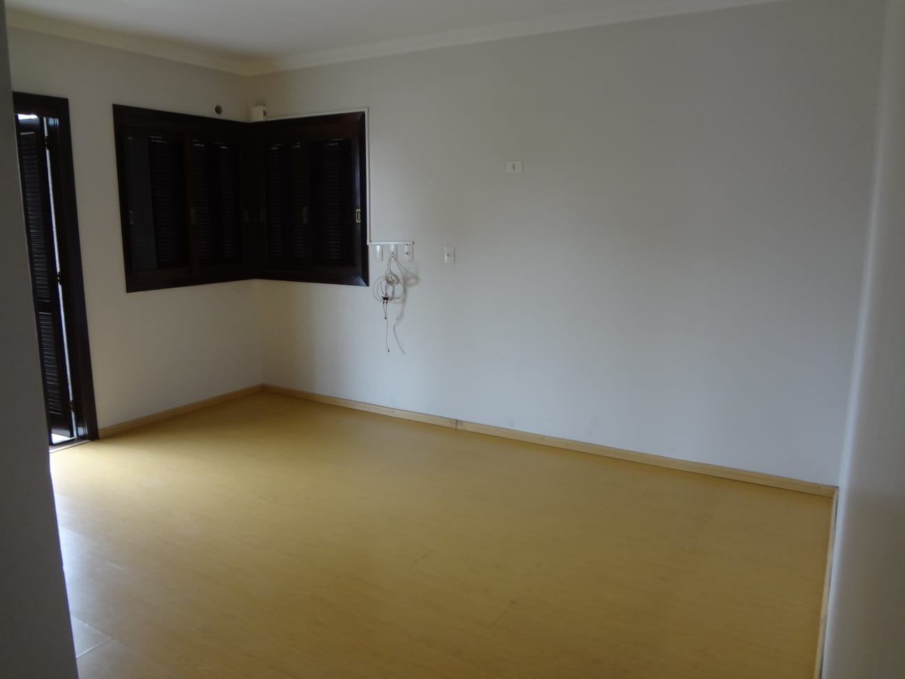 Apartamento para alugar com 3 quartos, 165m² - Foto 12