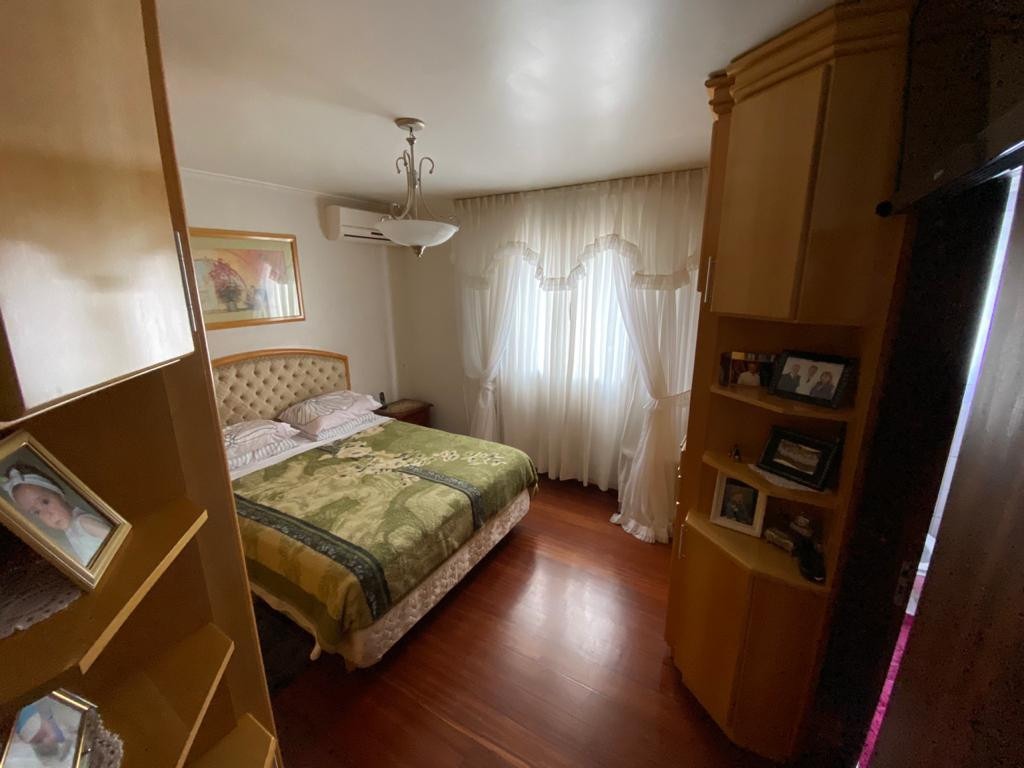 Apartamento à venda com 3 quartos, 100m² - Foto 13