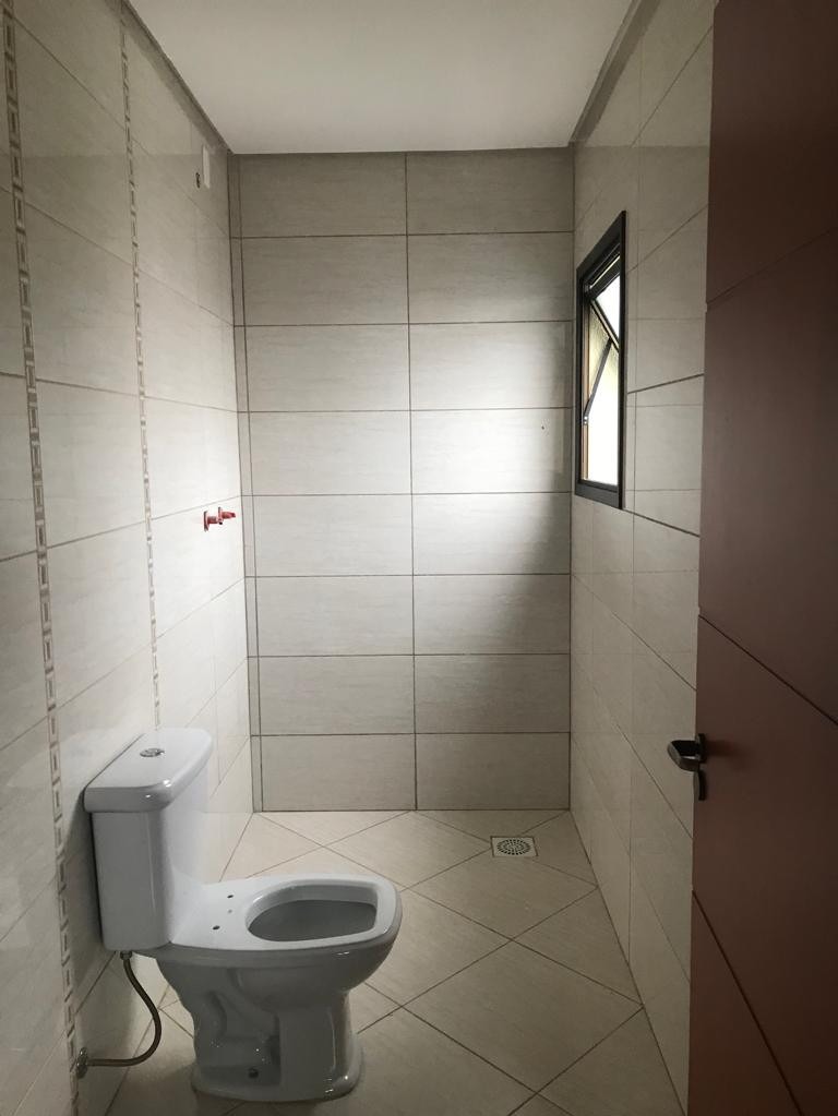 Apartamento à venda com 2 quartos, 85m² - Foto 4