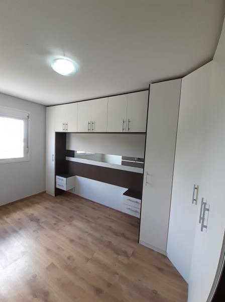 Apartamento à venda com 2 quartos, 68m² - Foto 3