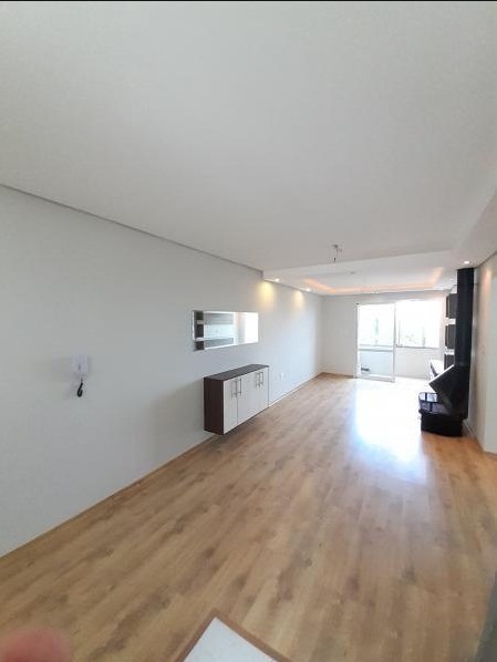 Apartamento à venda com 2 quartos, 68m² - Foto 9