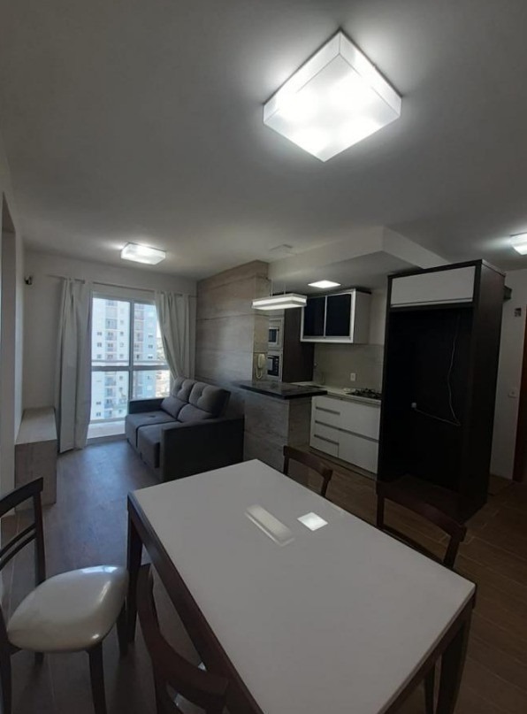 Apartamento à venda com 2 quartos, 50m² - Foto 8