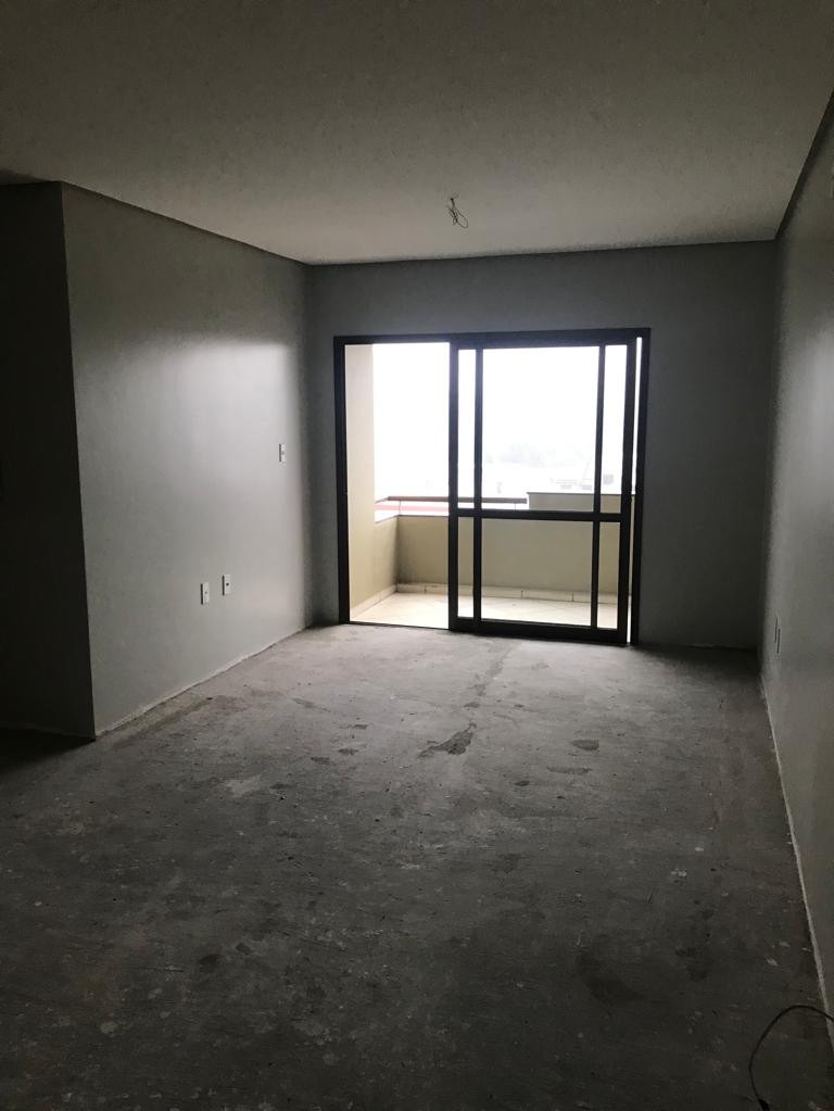 Apartamento à venda com 2 quartos, 85m² - Foto 10