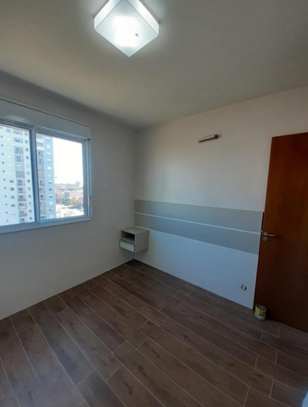 Apartamento à venda com 2 quartos, 50m² - Foto 11