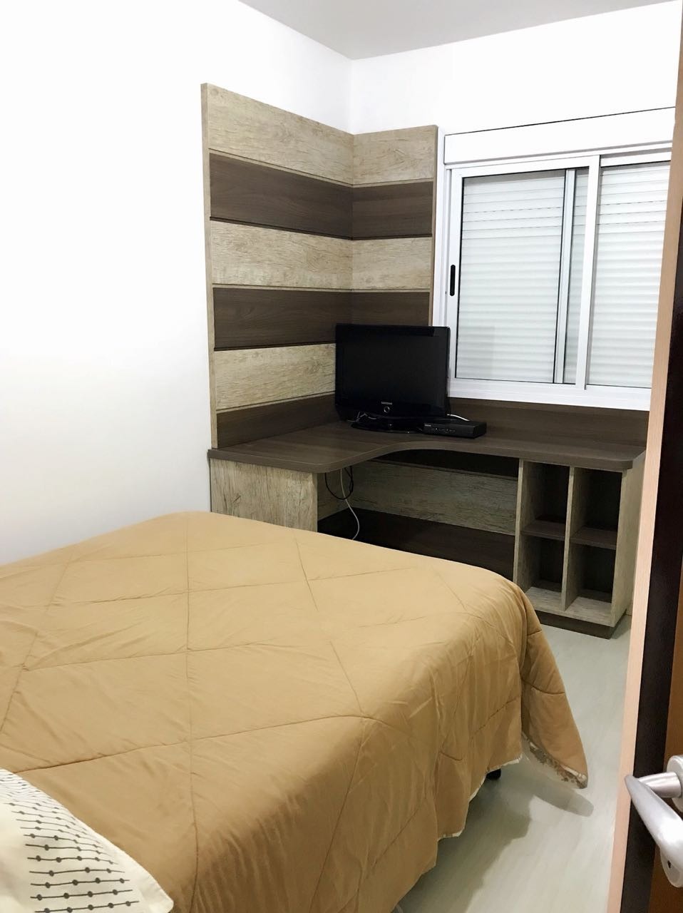 Apartamento à venda com 3 quartos, 141m² - Foto 3