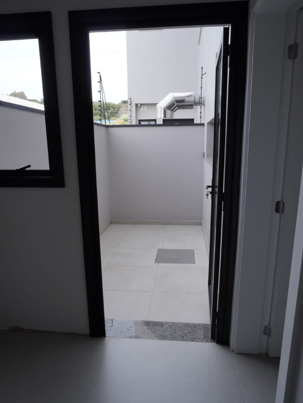 Casa à venda com 3 quartos, 135m² - Foto 28