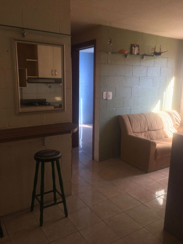 Apartamento à venda com 2 quartos, 38m² - Foto 2