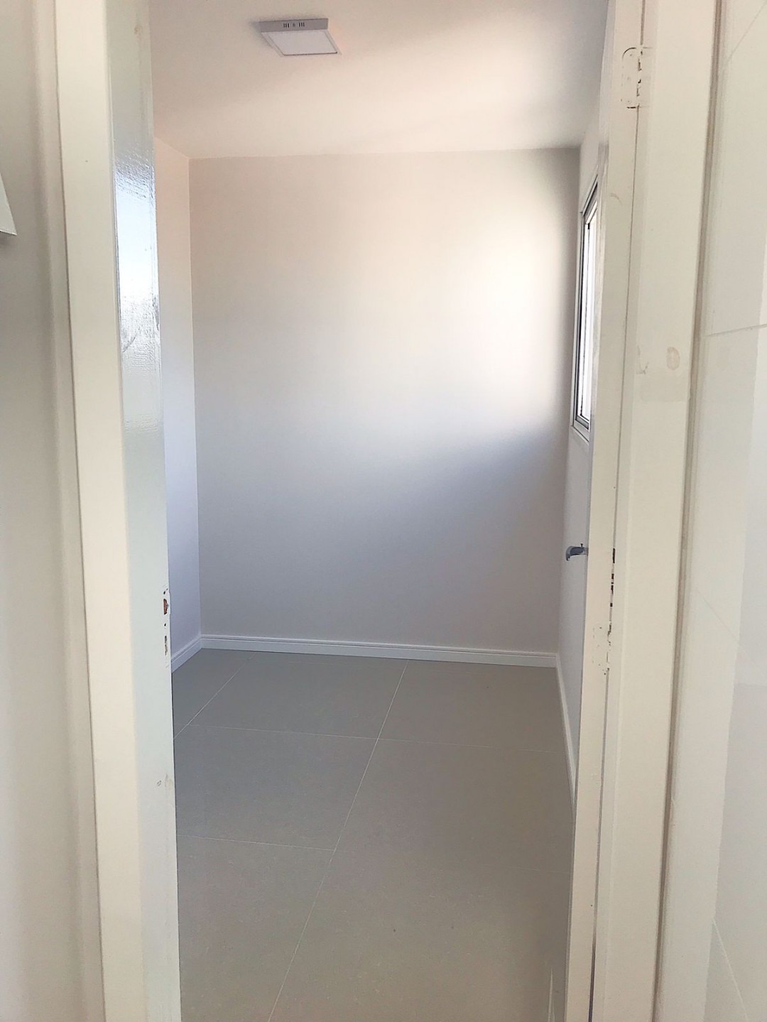 Apartamento à venda com 3 quartos, 100m² - Foto 3