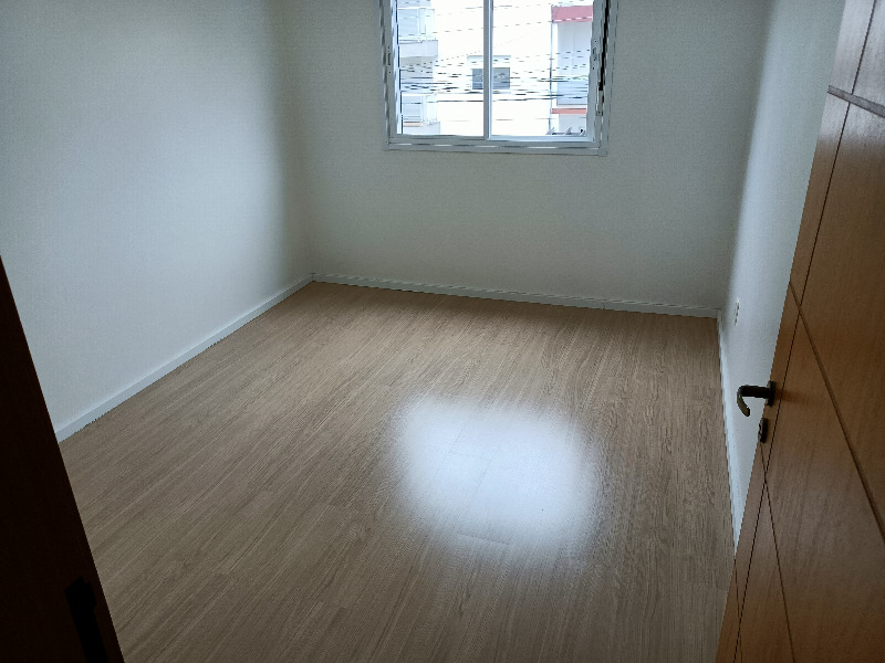 Apartamento à venda com 2 quartos, 64m² - Foto 13