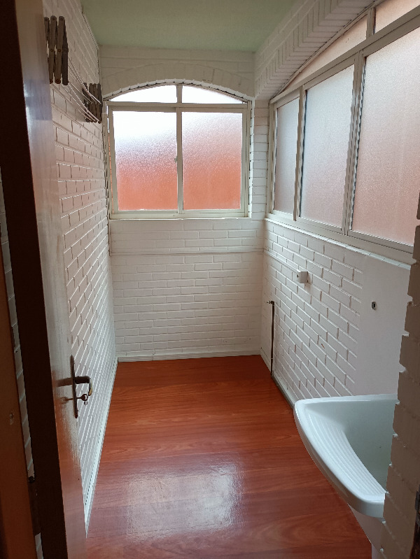 Apartamento à venda com 2 quartos, 65m² - Foto 12