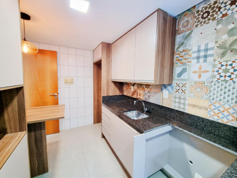 Apartamento à venda com 3 quartos, 92m² - Foto 14