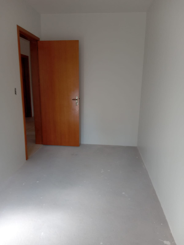 Casa à venda com 3 quartos, 180m² - Foto 16