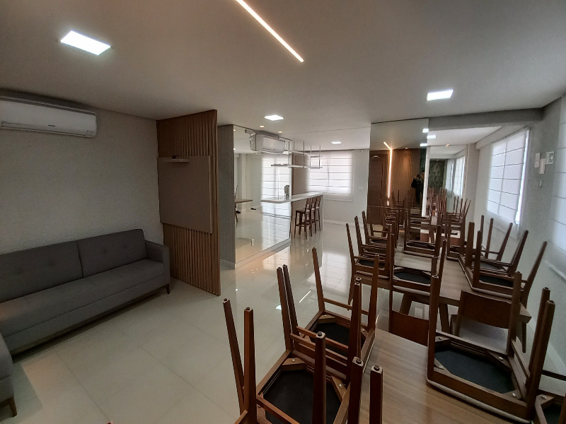 Apartamento à venda com 3 quartos, 184m² - Foto 21