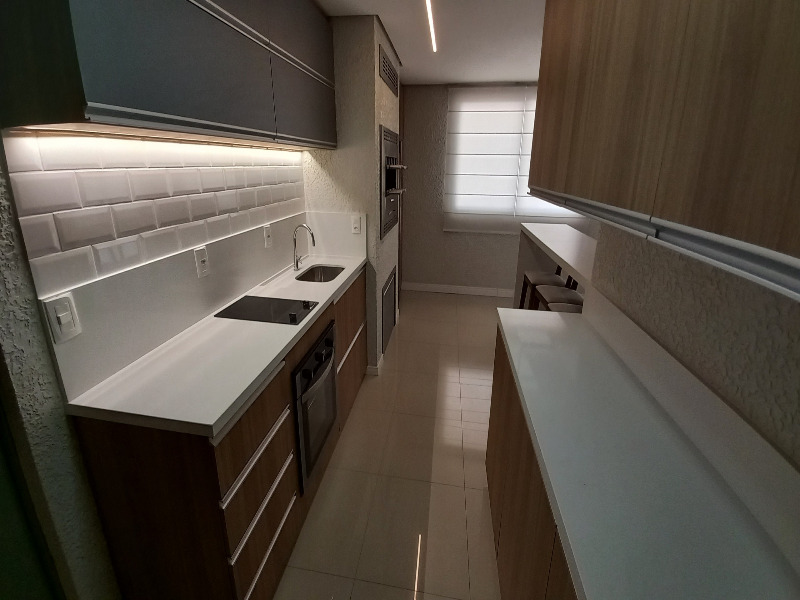 Apartamento à venda com 3 quartos, 184m² - Foto 12