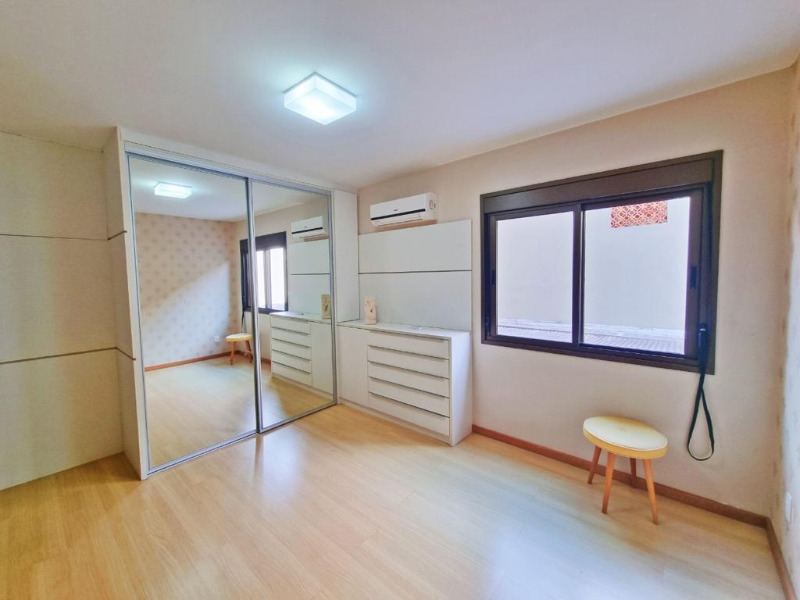 Apartamento à venda com 3 quartos, 92m² - Foto 11