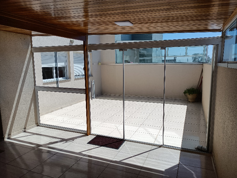 Apartamento para alugar com 2 quartos, 110m² - Foto 25