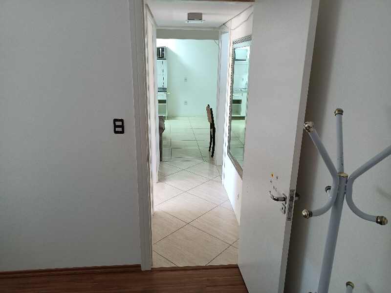 Apartamento para alugar com 2 quartos, 110m² - Foto 19