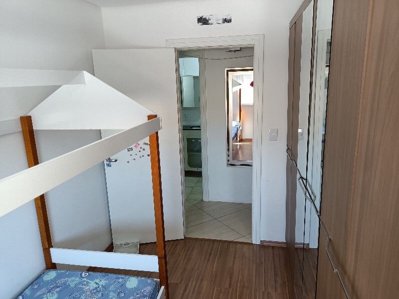 Apartamento para alugar com 2 quartos, 110m² - Foto 15