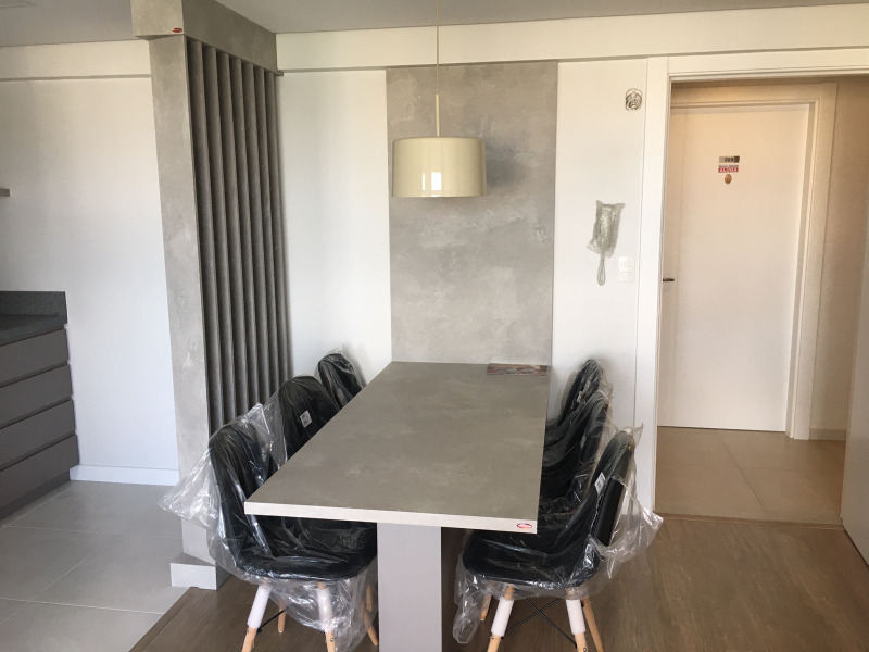 Apartamento à venda com 2 quartos, 67m² - Foto 41