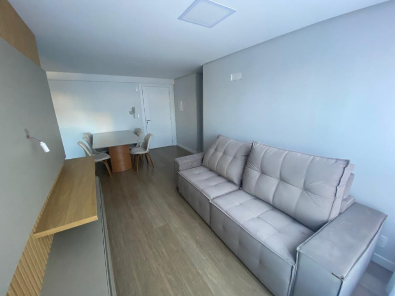 Apartamento à venda com 2 quartos, 67m² - Foto 34