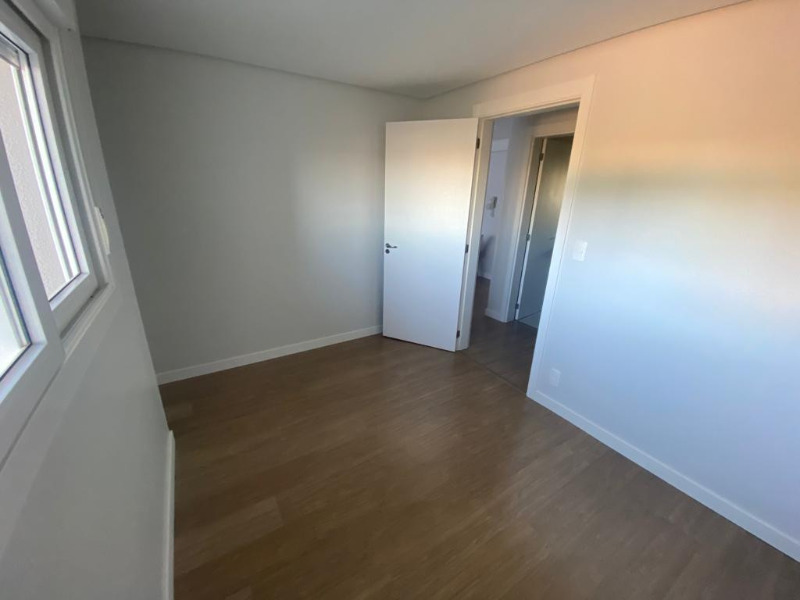 Apartamento à venda com 2 quartos, 67m² - Foto 20