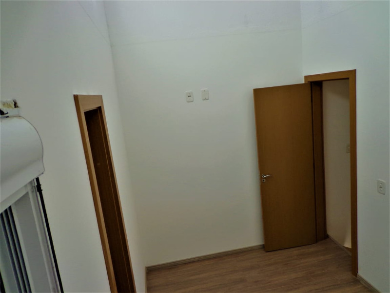 Casa à venda com 2 quartos, 50m² - Foto 16