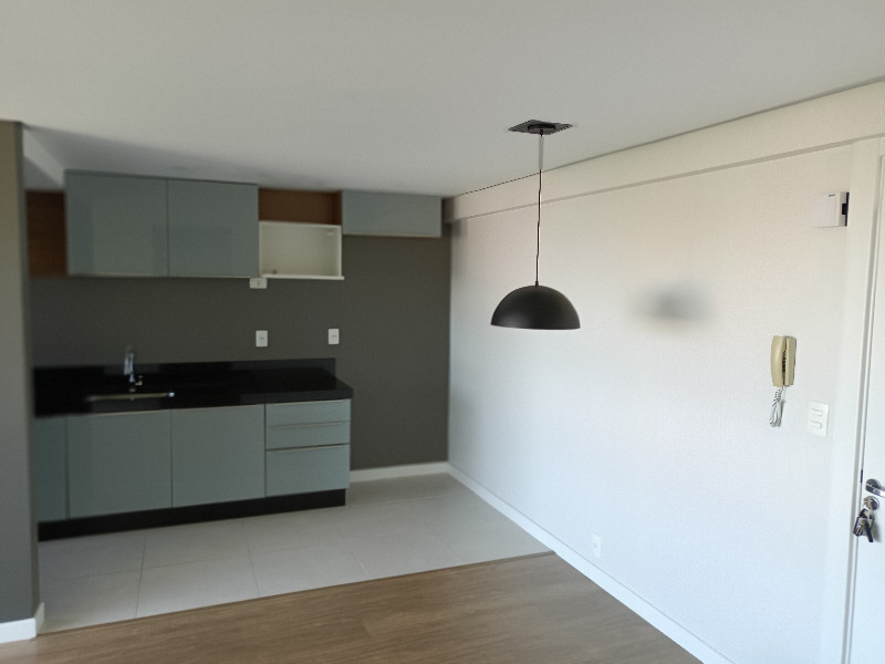 Apartamento à venda com 2 quartos, 67m² - Foto 29