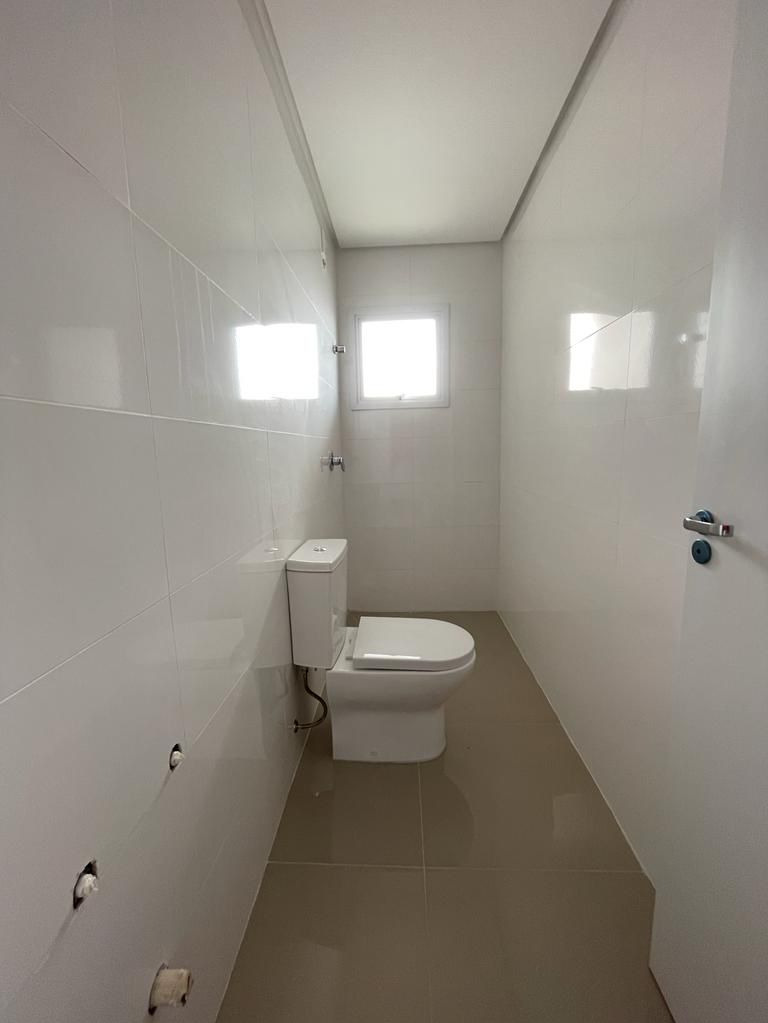 Casa à venda com 2 quartos, 65m² - Foto 10