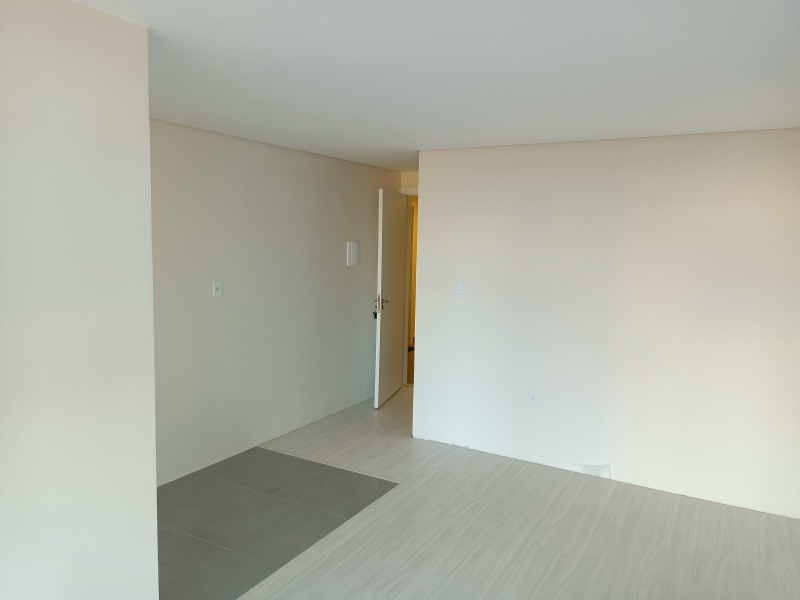 Apartamento à venda com 2 quartos, 55m² - Foto 19