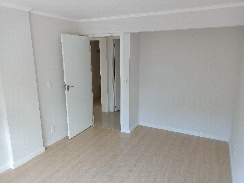 Apartamento à venda com 2 quartos, 72m² - Foto 12