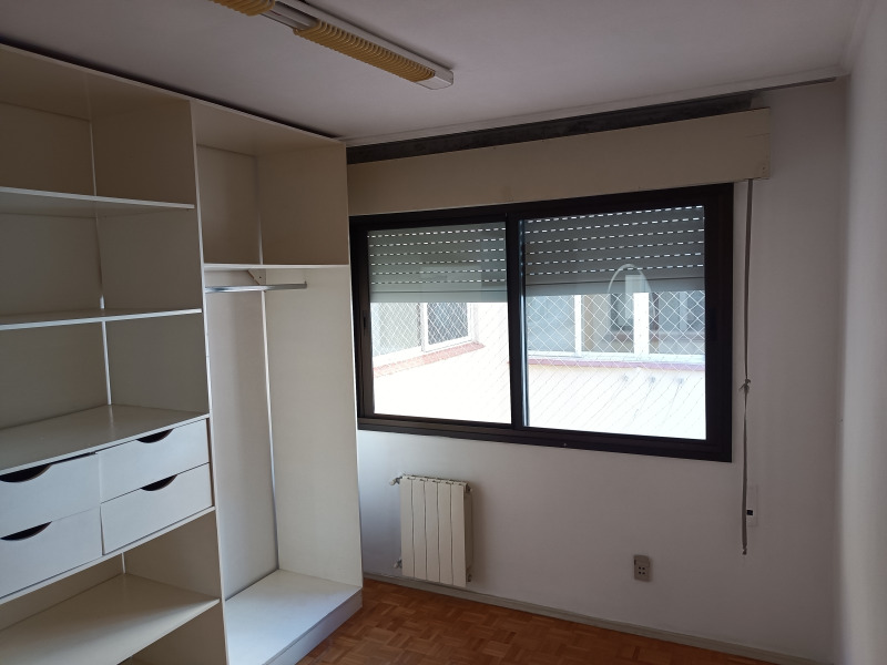 Apartamento à venda com 2 quartos, 80m² - Foto 13