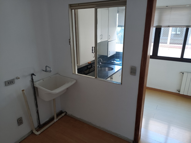 Apartamento à venda com 2 quartos, 80m² - Foto 23