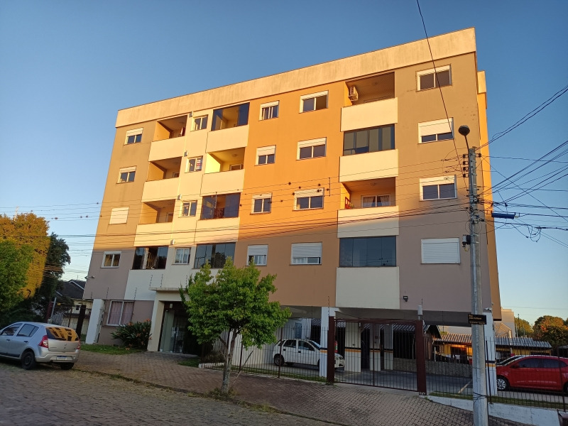 Apartamento à venda com 2 quartos, 60m² - Foto 2